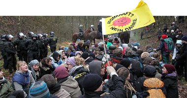 Von der Stra&szlig;e auf die Schiene: Protest am Sonntag im
Wend...