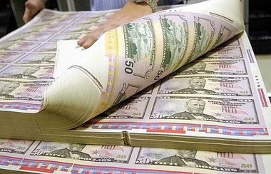 Dollardruckmaschinen auf Hochtouren: Schulden sind nur ein
Probl... Dollardruckmaschinen auf Hochtouren: Schulden sind nur ein
Probl...