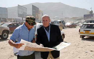 Peter Scholl-Latour in Kabul: &raquo;Das Ende der wei&szlig;en
W...