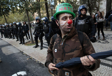 Protest und Polizei rund um den NATO-Gipfel