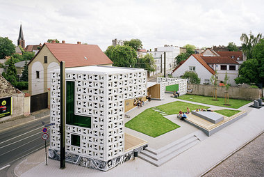 Award-Gewinner 2010: &raquo;Open Air Library&laquo; in
Magdeburg