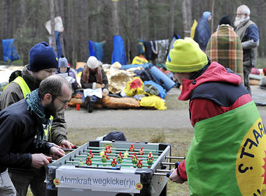 Kreativ und entschlossen &ndash; Blockade in Gorleben am 8.
Nove...