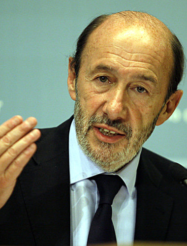 Weiter auf hartem Kurs: Spaniens Innenminister Rubalcaba Weiter auf hartem Kurs: Spaniens Innenminister Rubalcaba