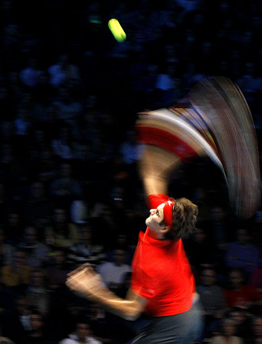 Erster Aufschlag: Federer am Sonntag Erster Aufschlag: Federer am Sonntag