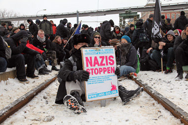 Gesellschaftspolitisches Engagement, wie hier bei den Blockaden
... Gesellschaftspolitisches Engagement, wie hier bei den Blockaden
...