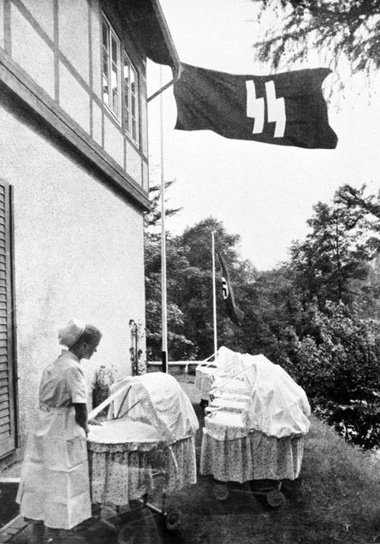 »Rassisch wünschenswerter
Bevölkerungszuwachs&la... »Rassisch wünschenswerter
Bevölkerungszuwachs&la...