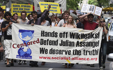 F&amp;uuml;r Wikileaks und Assange: In mehreren australischen
St...