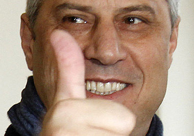 An der Spitze eines Mafia- und Drogenstaates: Hashim
Thaci An der Spitze eines Mafia- und Drogenstaates: Hashim
Thaci
