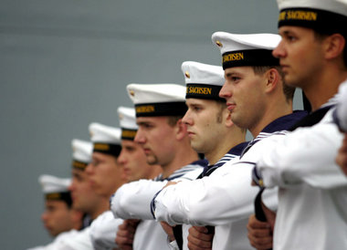 1000 deutsche Marinesoldaten werden bereits am heutigen Donnerst... 1000 deutsche Marinesoldaten werden bereits am heutigen Donnerst...