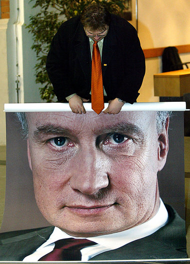 Strich die Segel: CDU-Bürgermeister Ole von Beust Strich die Segel: CDU-Bürgermeister Ole von Beust