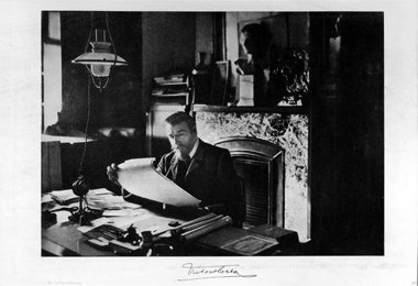 Victor Horta (geboren am 6. Januar 1861 in Gent; gestorben am
9....
