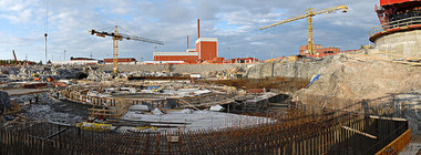 Vom Hoffnungsträger der Branche zur Investruine? Baustelle
... Vom Hoffnungsträger der Branche zur Investruine? Baustelle
...