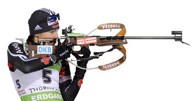 Beim Warmschießen: Andrea Henkel Beim Warmschießen: Andrea Henkel