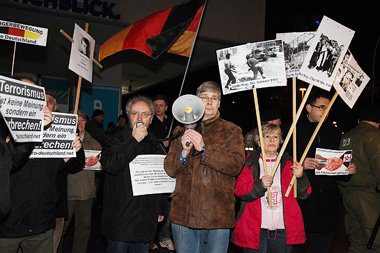 Vereint gegen links: Die rechte Bewegung &raquo;Pro
Deutschland&...