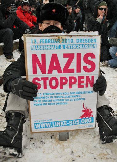 Vor einem Jahr: Antifaschisten blockierten Neonaziaufmarsch in
D...