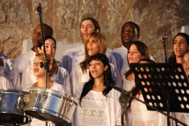 Schöne Stimmen: Der Nationalchor Kubas sang zur Eröffnung