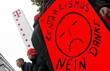 Bereits 2010 demonstrierten Telekom-Mitarbeiter in
Frankfurt/Mai...