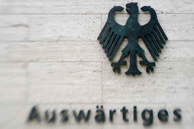 &raquo;Hilfe&laquo; vom Bundesverband der Deutschen Industrie
is...