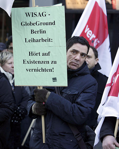 GlobeGround-Besch&auml;ftigte demonstrieren gegen Lohndumping
be...