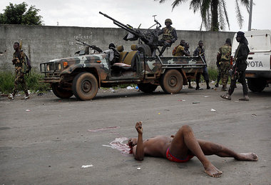Tote und Verletzte auch in Abidjan: Am Sonntag dauerten die
K...