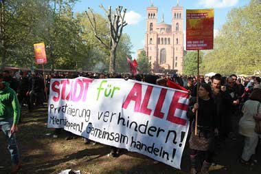 Protest gegen die Vertreibung einkommensschwacher Mieter am 1.Ma...