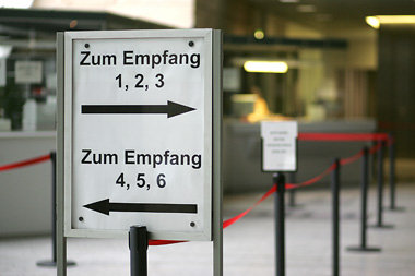 Selbst Fachleute finden sich im Gesetzesdschungel von der Leyens...