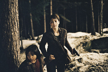 Laura und Liu-San sind auf der Flucht: »Der steinerne Krei... Laura und Liu-San sind auf der Flucht: »Der steinerne Krei...