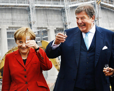 Kommen immer wieder gut ins Geschäft: RWE-Chef Jürgen ... Kommen immer wieder gut ins Geschäft: RWE-Chef Jürgen ...