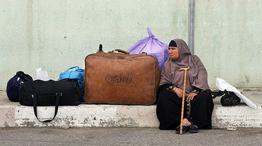 Warten am Grenz&uuml;bergang Rafah