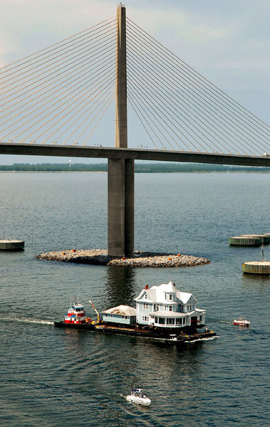 Haustransport in Florida. In den USA drohen die Immobilienpreise...