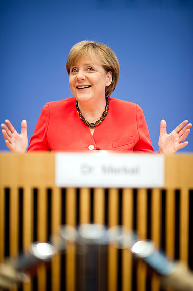 Na, war ich gut? Kanzlerin Angela Merkel stellte sich am Freitag... Na, war ich gut? Kanzlerin Angela Merkel stellte sich am Freitag...