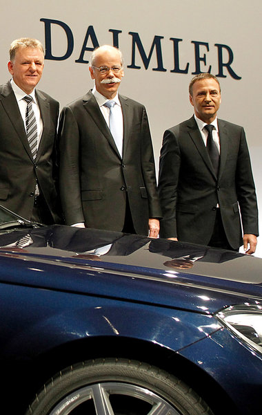 Daimler-Vorstand präsentiert seine Jahresbilanz in Stuttgar... Daimler-Vorstand präsentiert seine Jahresbilanz in Stuttgar...