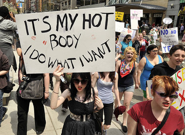 »Slutwalk« am 7. Mai 2011 in Boston, USA: Feminismus... »Slutwalk« am 7. Mai 2011 in Boston, USA: Feminismus...