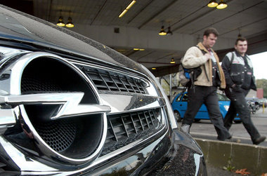 155 Opel-Beschäftigte aus Bochum sollen »freiwillig&l... 155 Opel-Beschäftigte aus Bochum sollen »freiwillig&l...