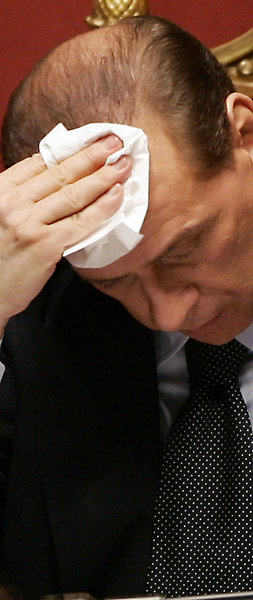 Proteste gegen Sparpl&auml;ne sollen Berlusconi zum Schwitzen br...