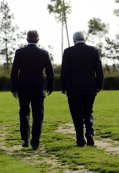 Blair und Ahern in Saint Andrew