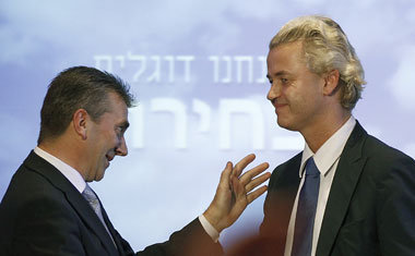 Geert Wilders (rechts) und sein Bewunderer René Stadtkewitz im O... Geert Wilders (rechts) und sein Bewunderer René Stadtkewitz im O...