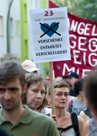 Protest während der »Mieten Stopp«-Demo am Samstag in Berlin Protest während der »Mieten Stopp«-Demo am Samstag in Berlin