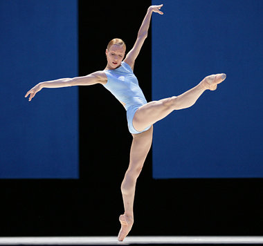 Akkurate Fußarbeit: Olga Melnikova, Ballerina an der Dresdner Se...