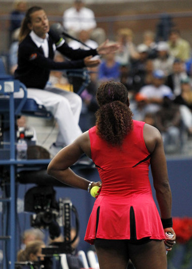 &raquo;You&rsquo;re out of control &hellip;&laquo; Serena Willia...