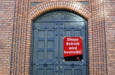 Ver.di ruft Kirchenmitarbeiter zum Arbeitskampf