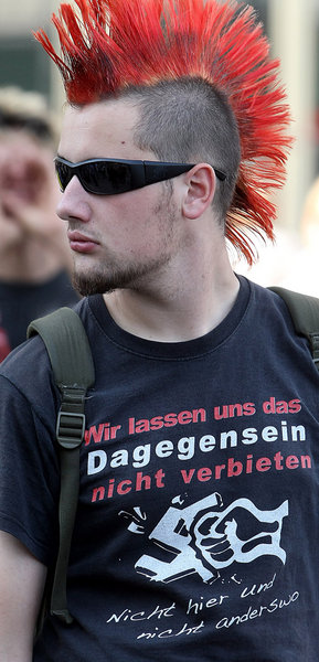 Berlin, 11. September: Protest gegen einen NPD-Aufmarsch auf dem...