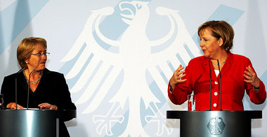 Schwestern im Geiste? Bachelet und Merkel