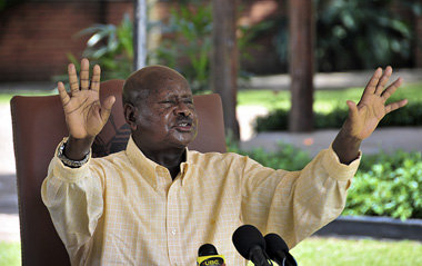 Am Sonntag gab Ugandas Präsident Yoweri Museveni bekannt, d... Am Sonntag gab Ugandas Präsident Yoweri Museveni bekannt, d...