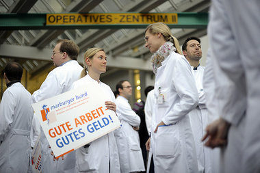 Warnstreik des Marburger Bundes an Essener Uniklinik, Ende Septe...