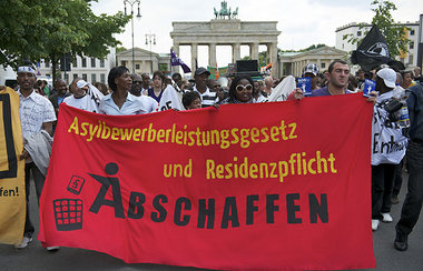 Die Flüchtlingsbewegung bekommt durch das Urteil Rücke... Die Flüchtlingsbewegung bekommt durch das Urteil Rücke...