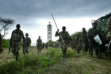 Regierungstruppen nach der Schlacht auf dem Rückzug: Ein Symbol ...