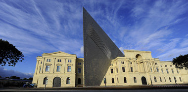 Freude am Experimentieren: das Geb&auml;ude des Milit&auml;rhist...