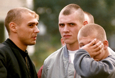 Die mutma&szlig;lichen Mehrfachm&ouml;rder Uwe Mundlos (l.) und ...