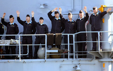 Beim Auslaufen war die Welt noch in Ordnung – Marinesoldaten am ...